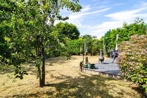 Photo 21- click for photo gallery